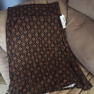NWT LulaRoe Azure Skirt